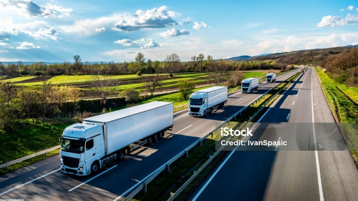 Mengenal Lebih Dekat Truk Colt Diesel Engkel (CDE) SumoTrans